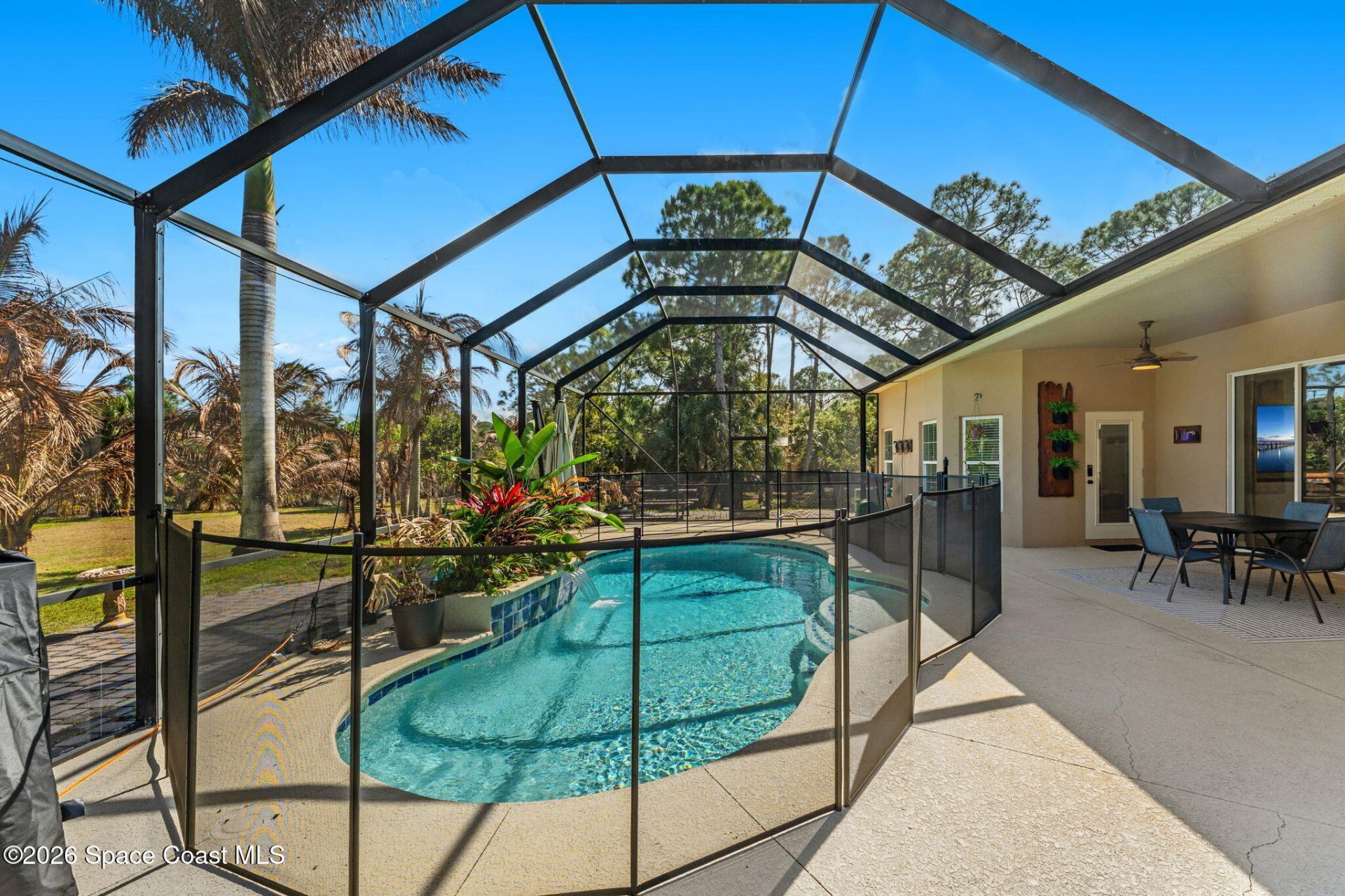 6895 Cottonwood Drive, Grant, FL 32949 Photo