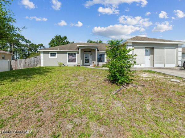 466 El Dorado Avenue SE , Palm Bay, FL 32909
