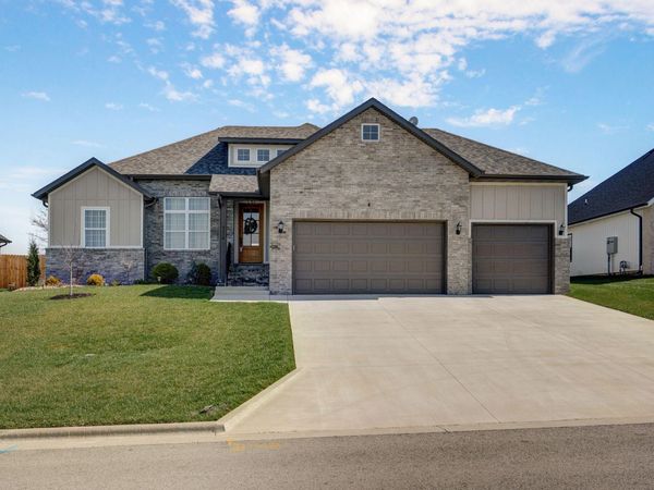 3216 N Marlin Drive , Ozark, MO 65721