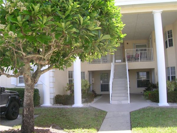 740 Lake Orchid Circle, Unit 108, Vero Beach, FL 32962