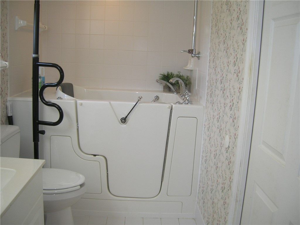 740 Lake Orchid Circle, Unit 108, Vero Beach, FL 32962 Photo