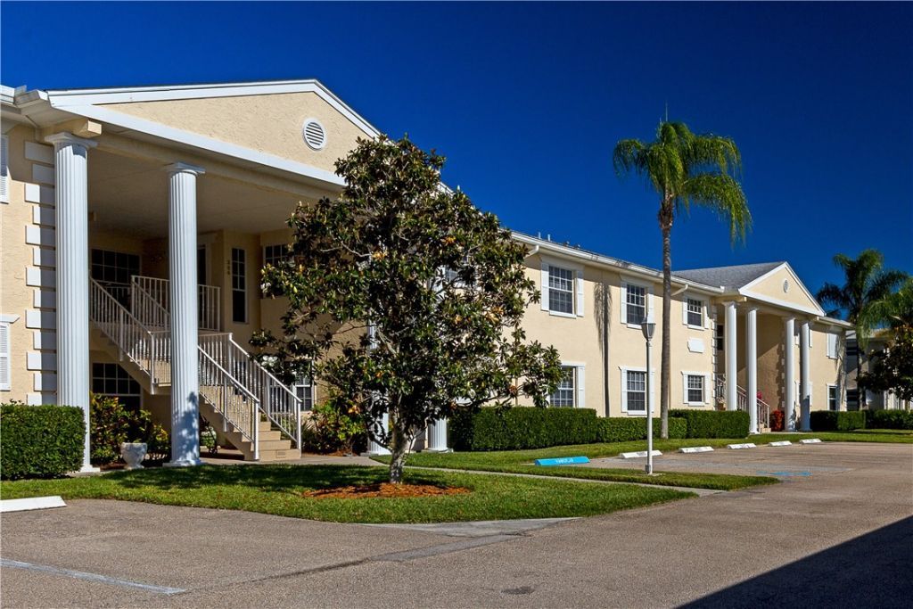 740 Lake Orchid Circle, Unit 108, Vero Beach, FL 32962 Photo