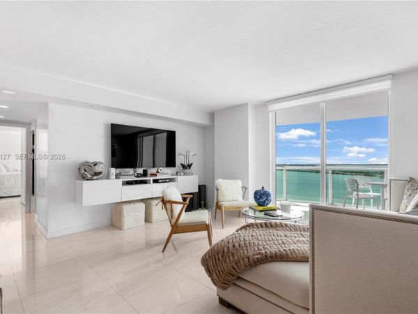 2101 Brickell Ave, Unit 1206, Miami, FL 33129