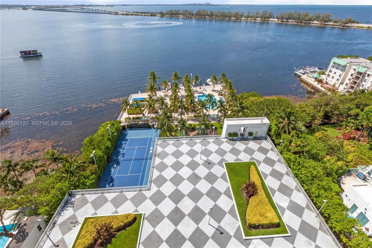 2101 Brickell Ave, Unit 1206, Miami, FL 33129 Photo