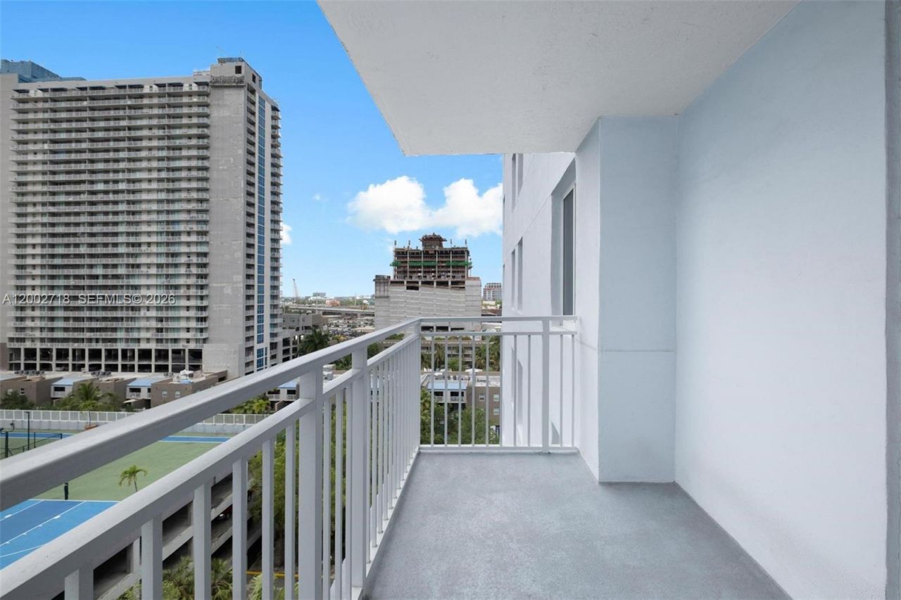 800 N Miami Ave, Unit E-1110, Miami, FL 33136 Photo