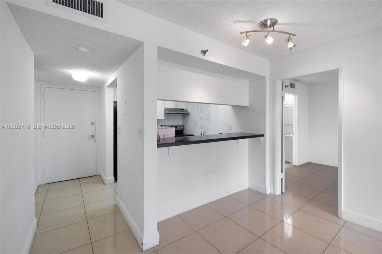 800 N Miami Ave, Unit E-1110, Miami, FL 33136 Photo