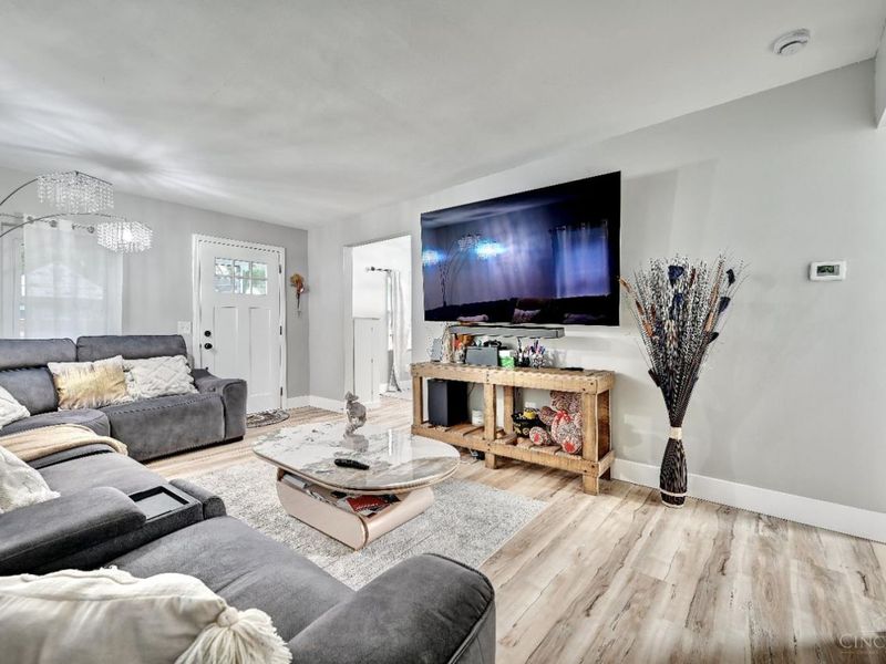 2024 Dallas Avenue, North College Hill, OH 45239 Photo 5