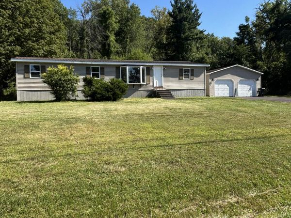 683 Knickerbocker Road, Schaghticoke, NY 12154