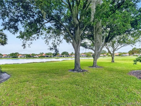 8056 SE Paurotis Lane, Hobe Sound, FL 33455