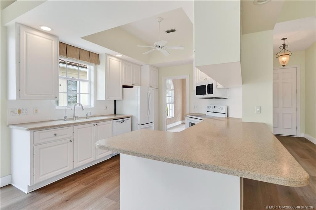 8056 SE Paurotis Lane, Hobe Sound, FL 33455 Photo