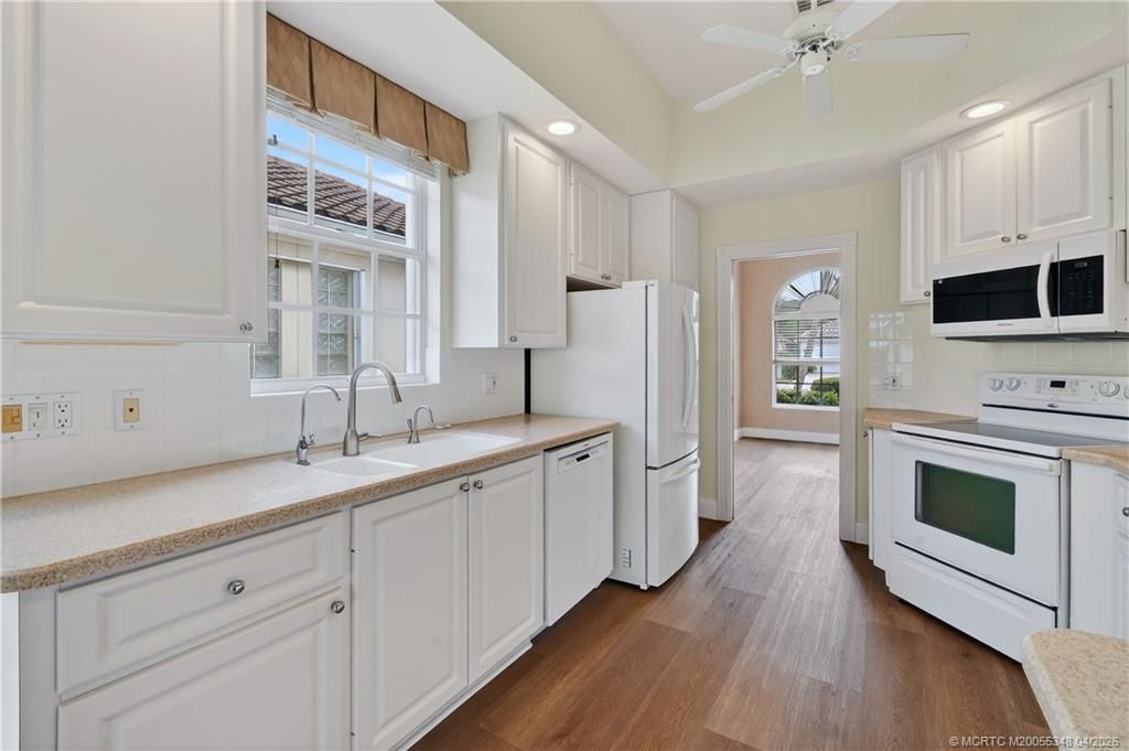 8056 SE Paurotis Lane, Hobe Sound, FL 33455 Photo