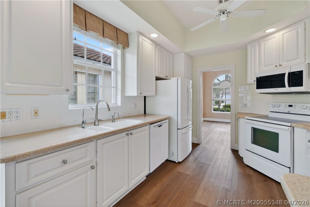 8056 SE Paurotis Lane, Hobe Sound, FL 33455 Photo