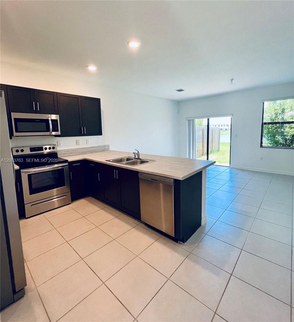10124 SW 228th Ter , Miami, FL 33190 Photo