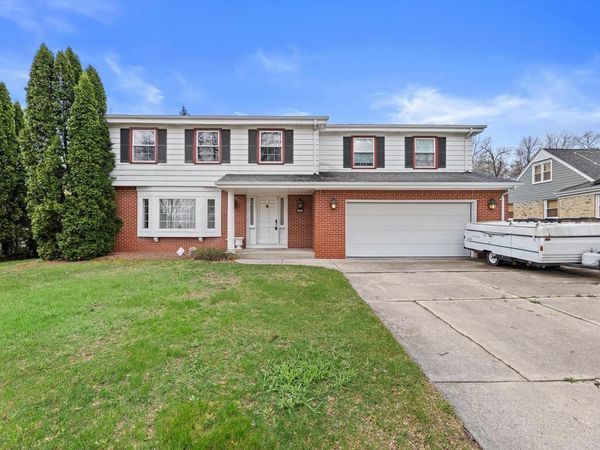 12011 W Ohio AVENUE, West Allis, WI 53227