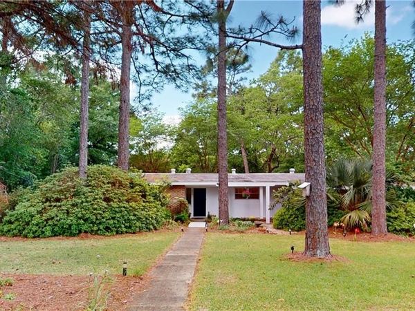 1075 Zurich Street, Mobile, AL 36608