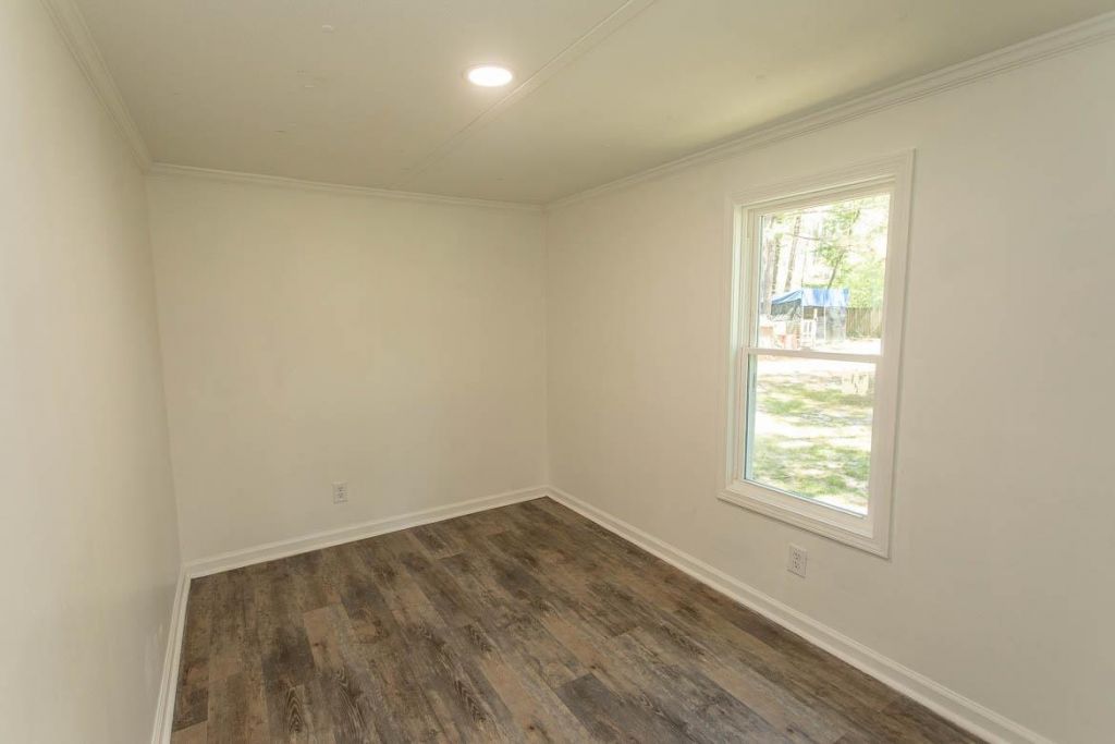 6704 Coastal Oaks Dr. Photo 24