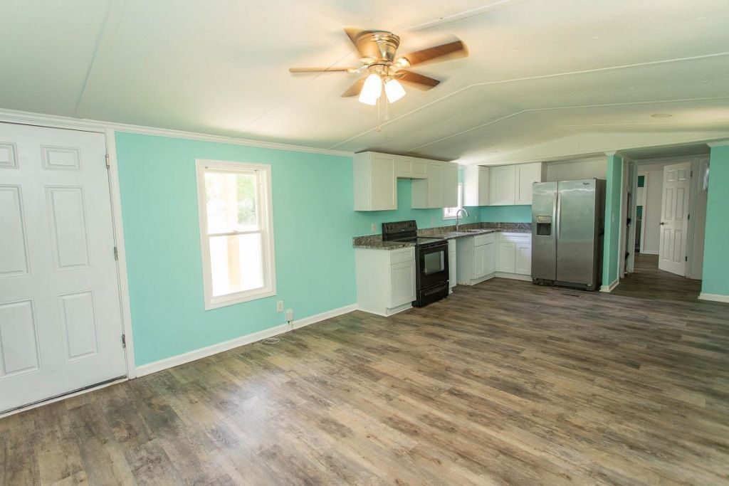 6704 Coastal Oaks Dr. Photo 5