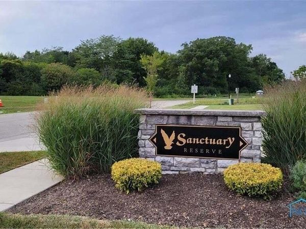 1013 Reserve Drive , Perrysburg, OH 43551