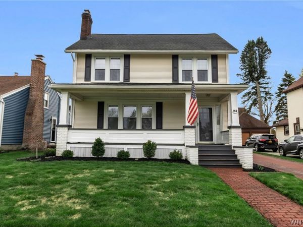 24 Grasmere Road , Lockport, NY 14094