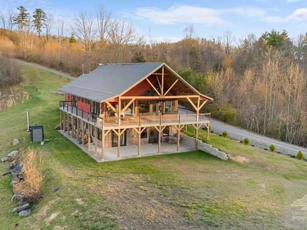 377 Imperial Drive, Princeton, WV 24739