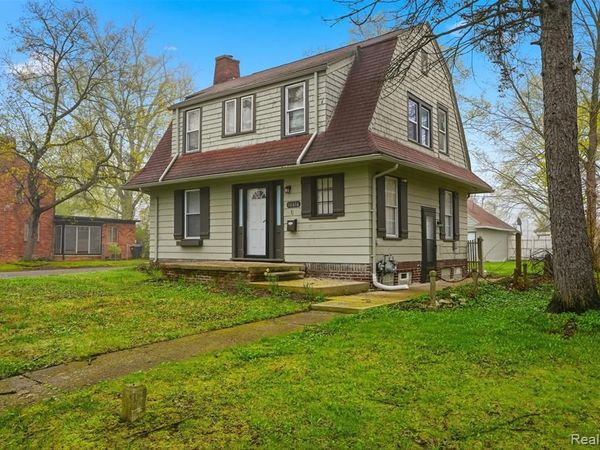 16614 Sunderland Road, Detroit, MI 48219