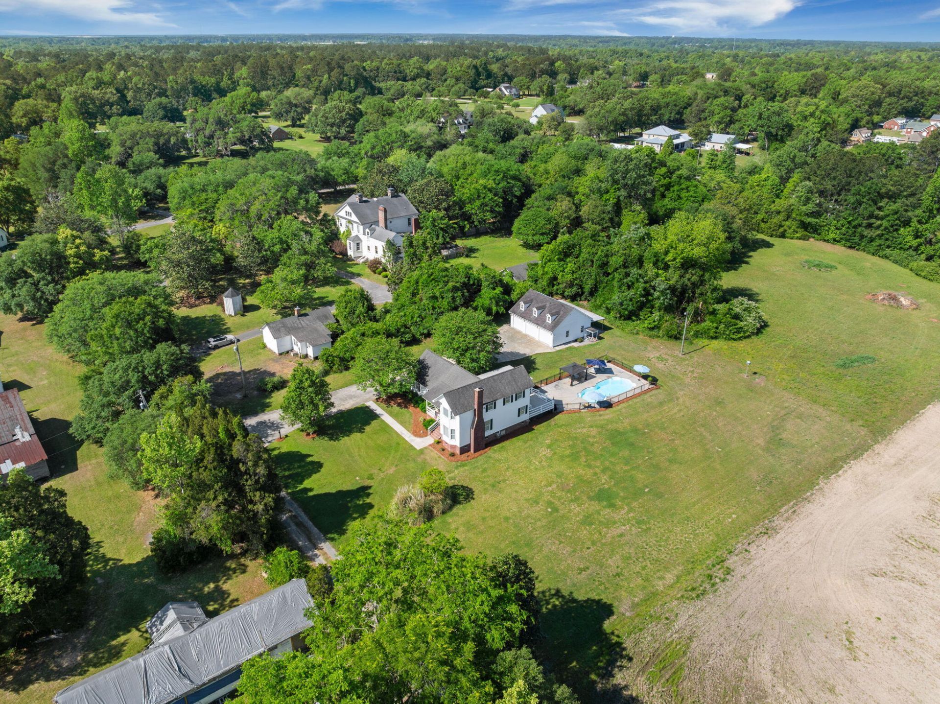 271 Dairy Farm Road Photo 11