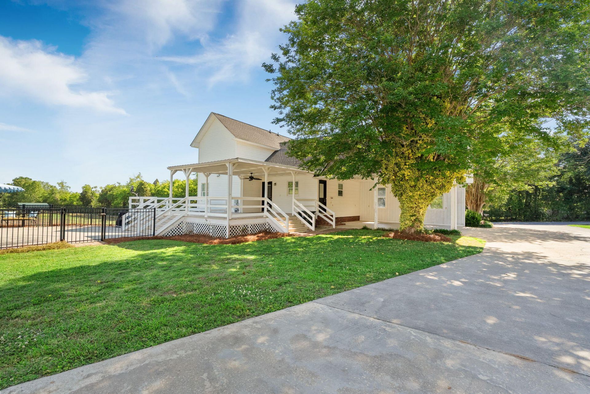 271 Dairy Farm Road Photo 6