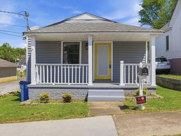 302 E Gordon Avenue , Rossville, GA 30741