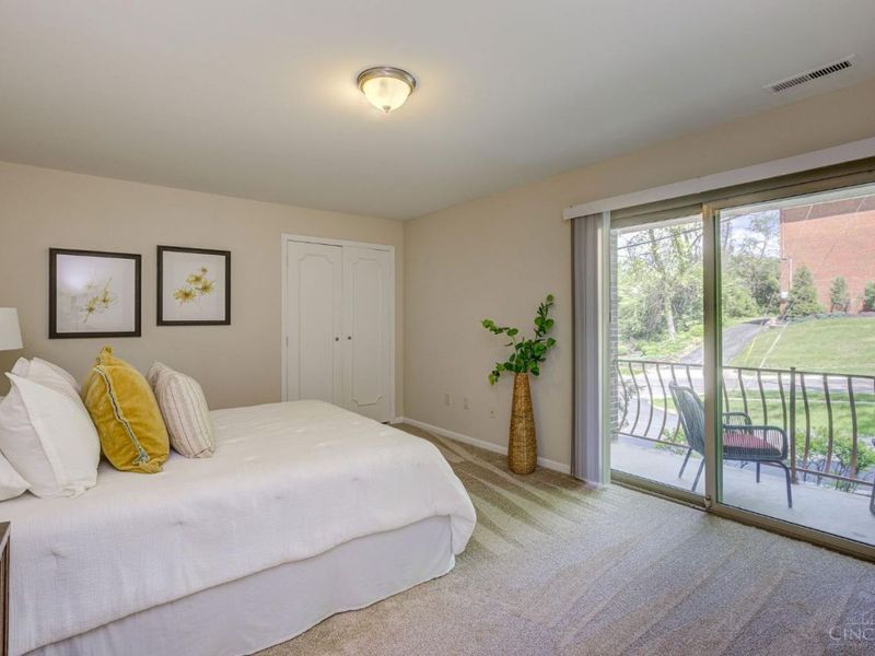3563 Amberacres Drive, Unit 2, Cincinnati, OH 45237 Photo 14