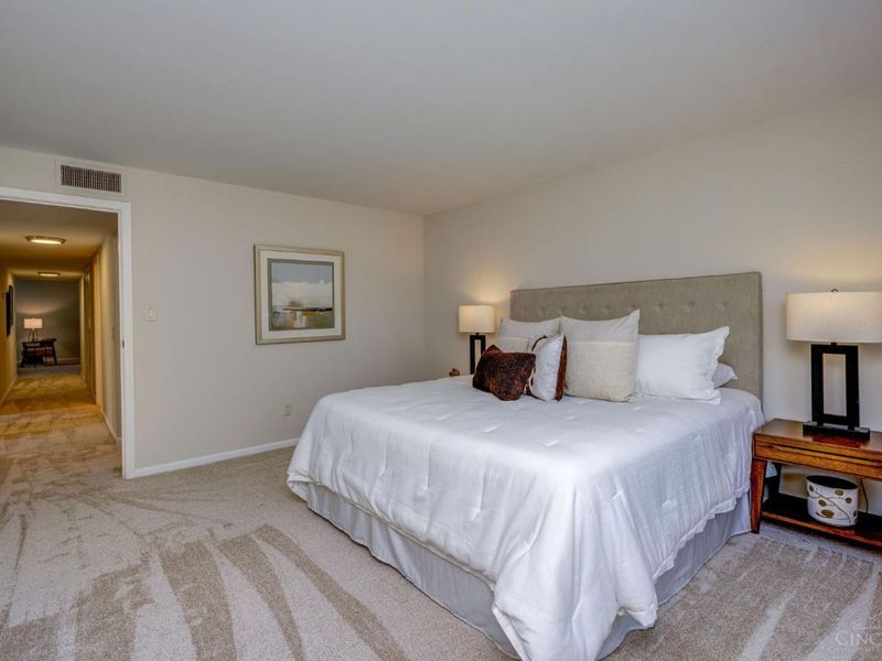 3563 Amberacres Drive, Unit 2, Cincinnati, OH 45237 Photo 24