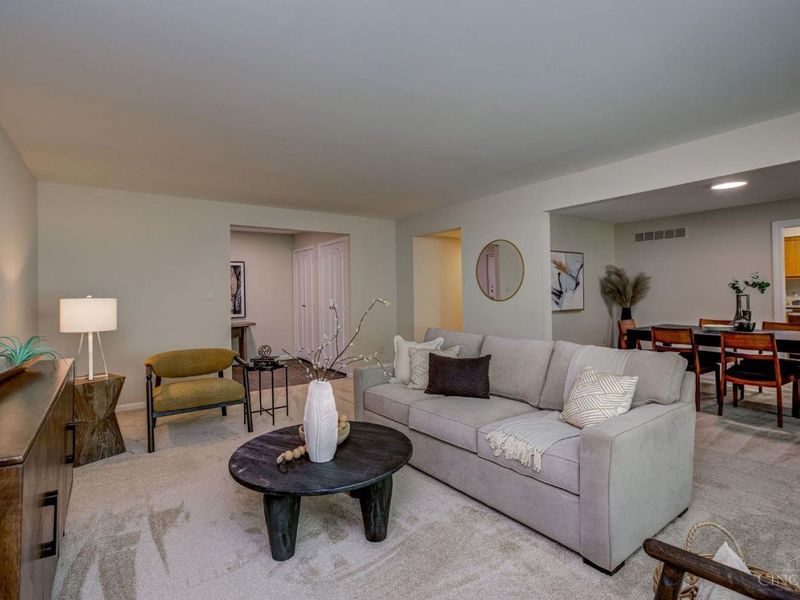 3563 Amberacres Drive, Unit 2, Cincinnati, OH 45237 Photo 7