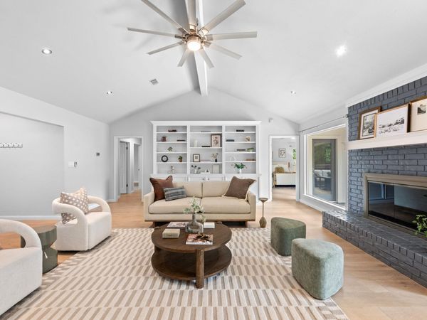 6104 Carry Back LN, Austin, TX 78746