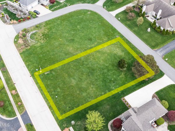 3312 Riverwood Court , Perrysburg, OH 43551