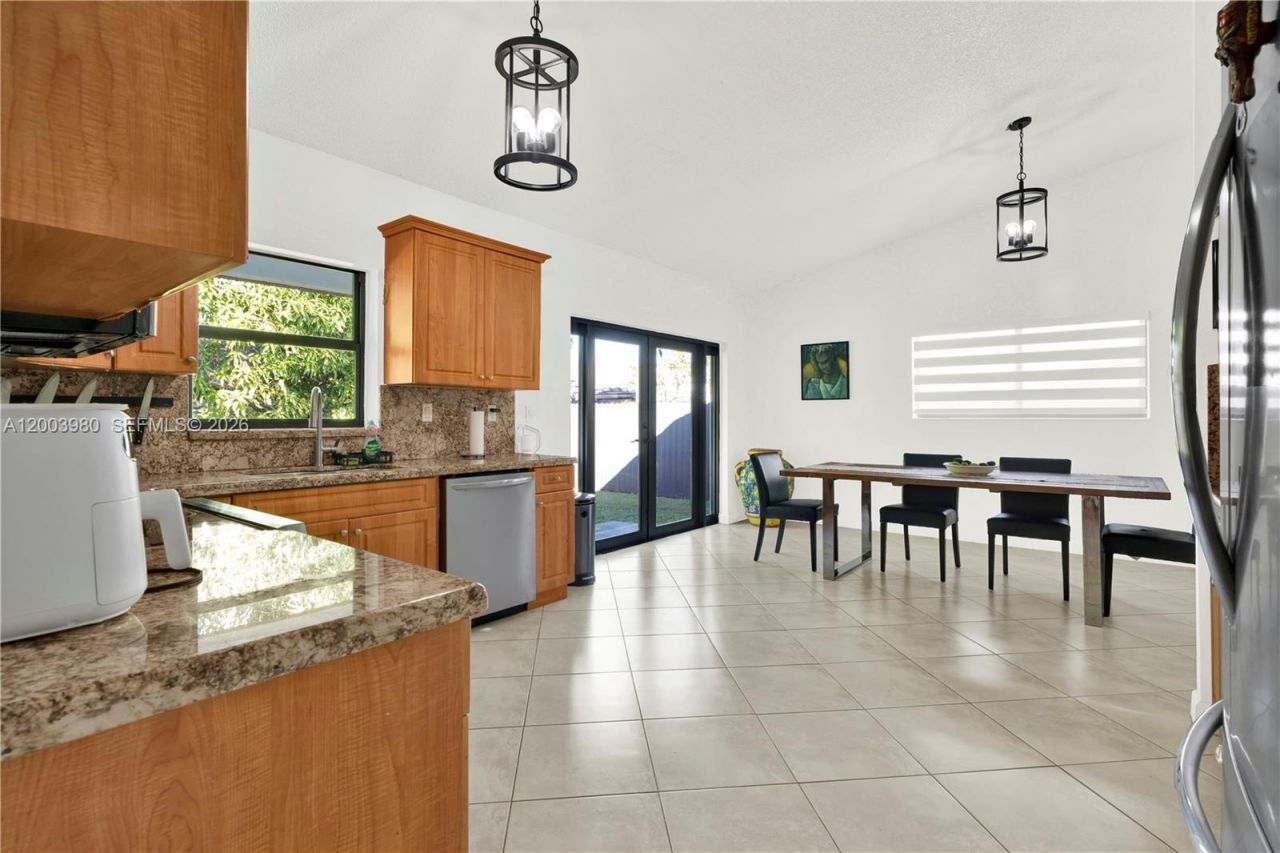 12221 SW 93rd St , Miami, FL 33186 Photo