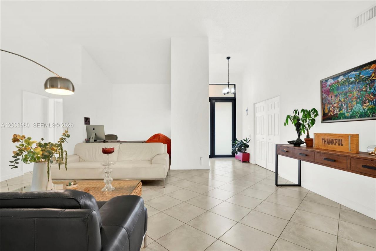 12221 SW 93rd St , Miami, FL 33186 Photo