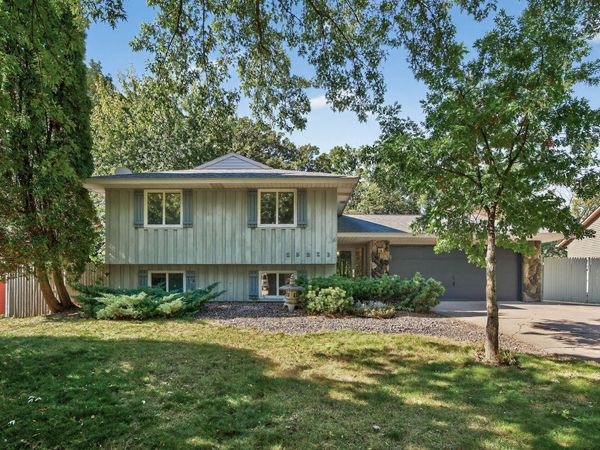 13213 Ferris Avenue , Apple Valley, MN 55124