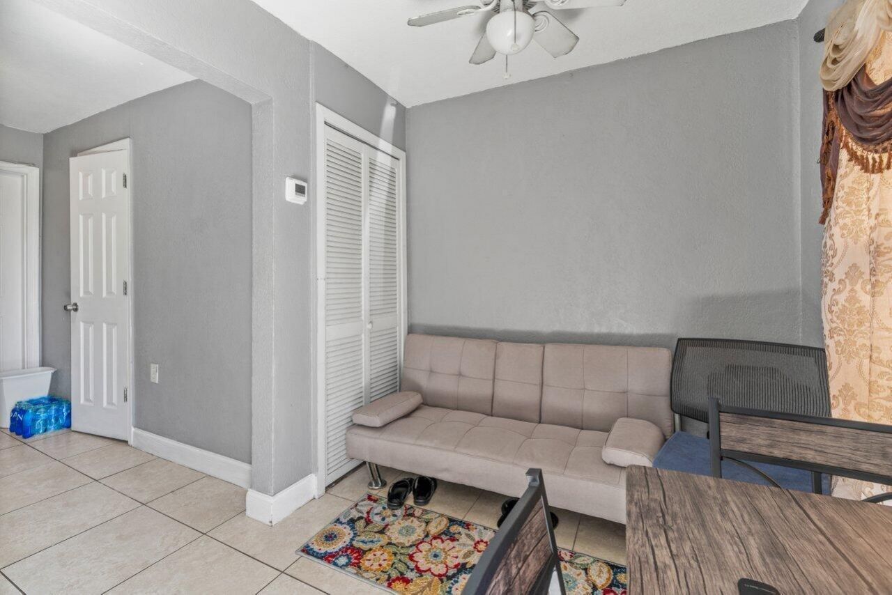 320 Swain Boulevard, Greenacres, FL 33463 Photo