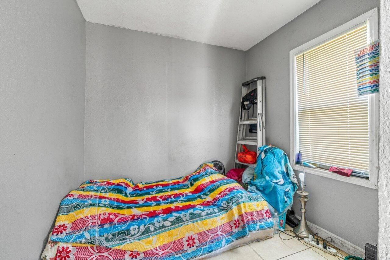 320 Swain Boulevard, Greenacres, FL 33463 Photo