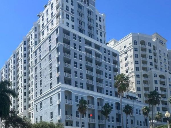 255 Evernia Street, Unit 304, West Palm Beach, FL 33401