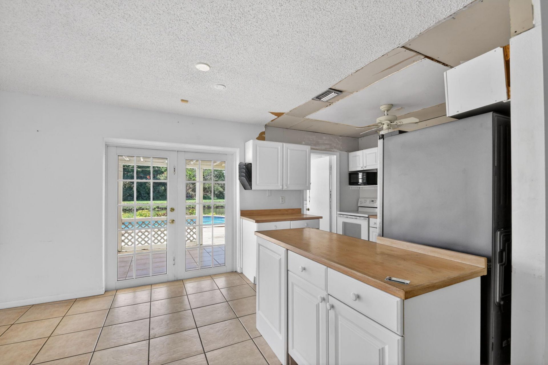 1006 SW 28th Avenue, Boynton Beach, FL 33426 Photo