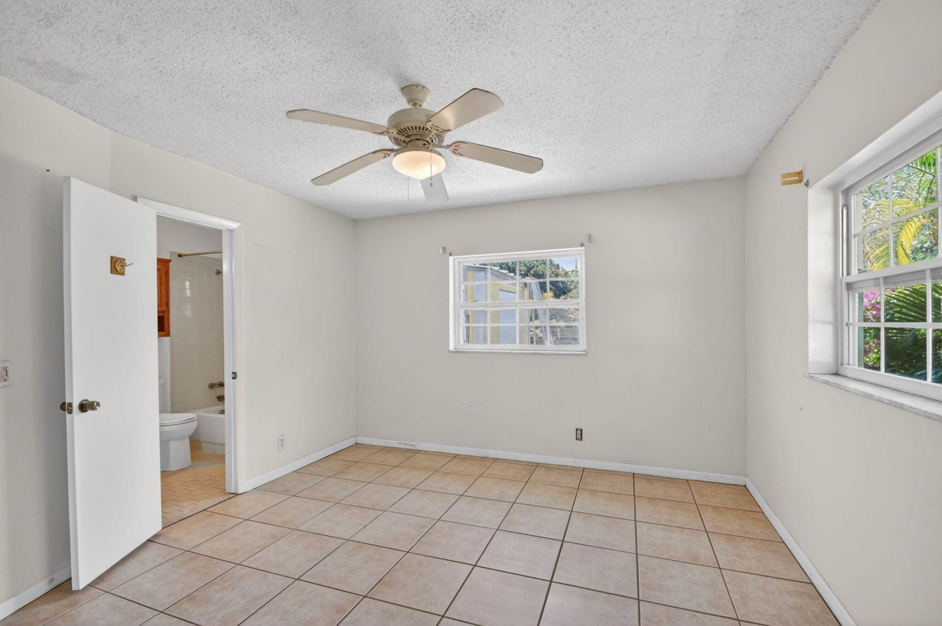 1006 SW 28th Avenue, Boynton Beach, FL 33426 Photo