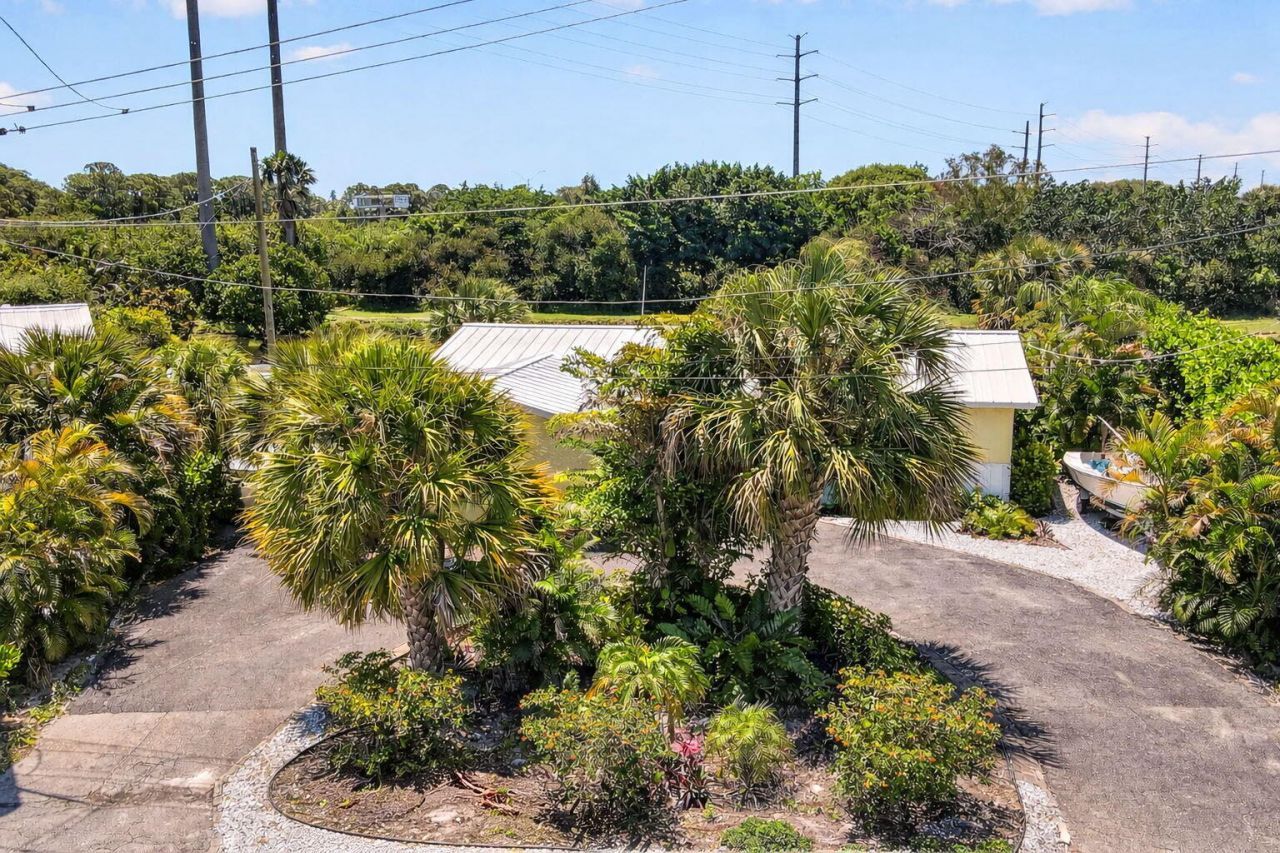 1006 SW 28th Avenue, Boynton Beach, FL 33426 Photo