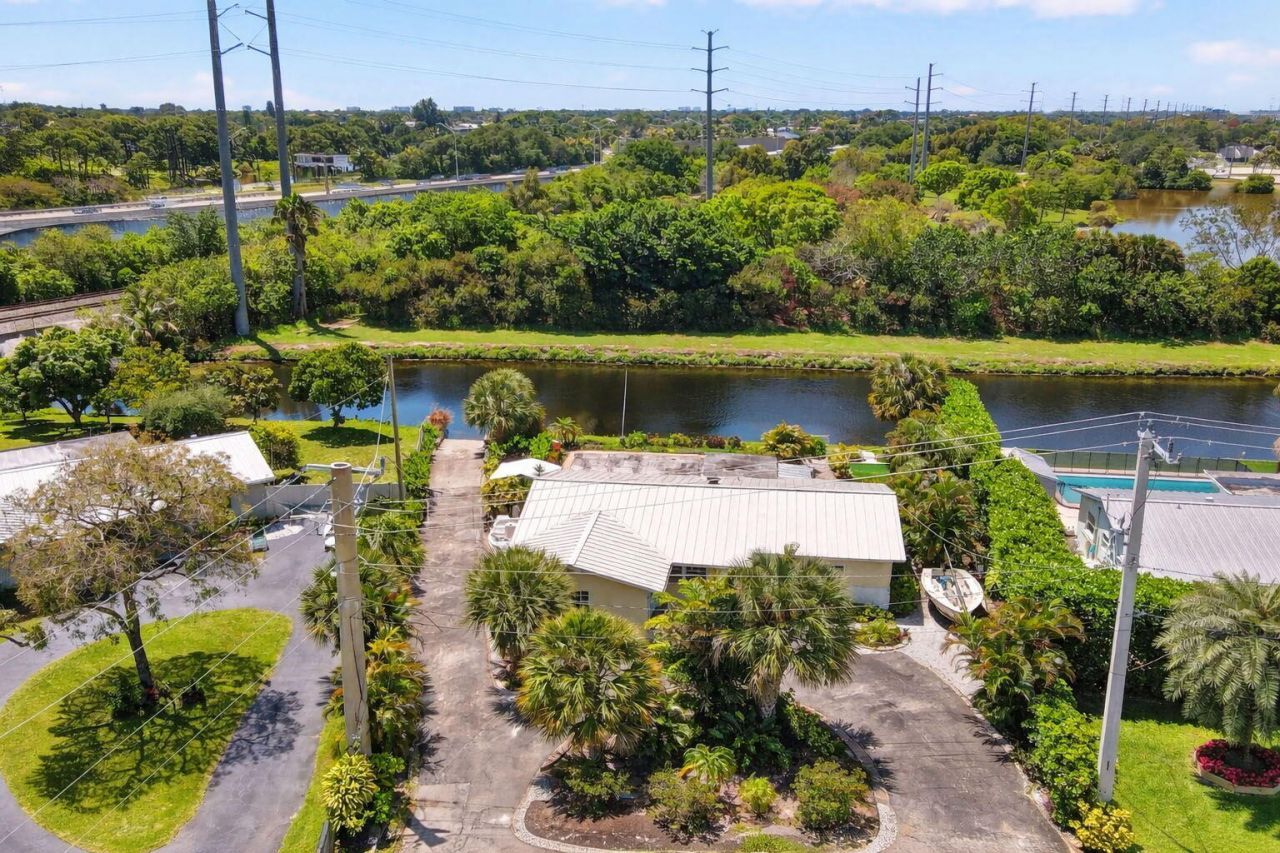 1006 SW 28th Avenue, Boynton Beach, FL 33426 Photo