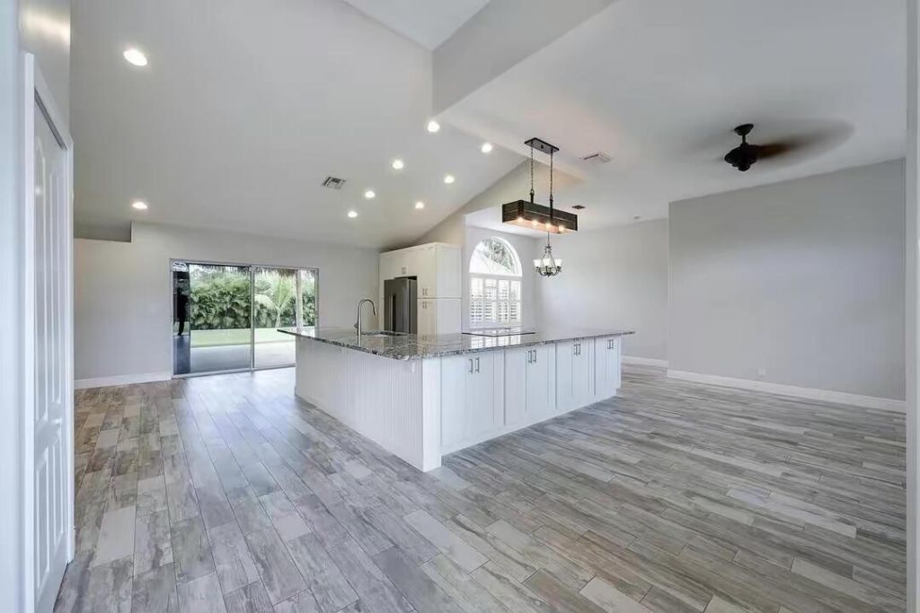 13383 Temple Boulevard, West Palm Beach, FL 33412 Photo