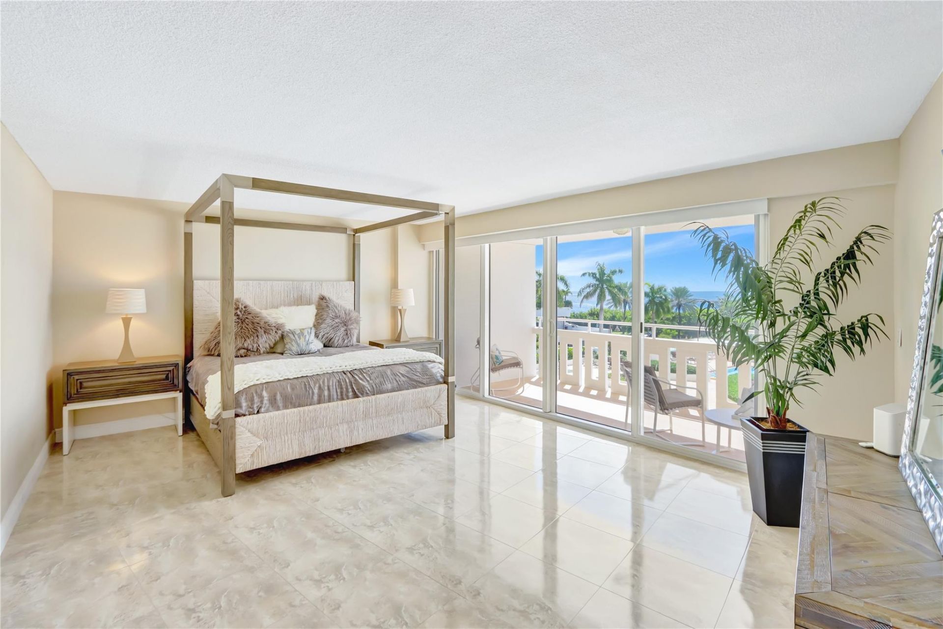 2000 S Ocean Drive, Unit 407, Fort Lauderdale, FL 33316 Photo