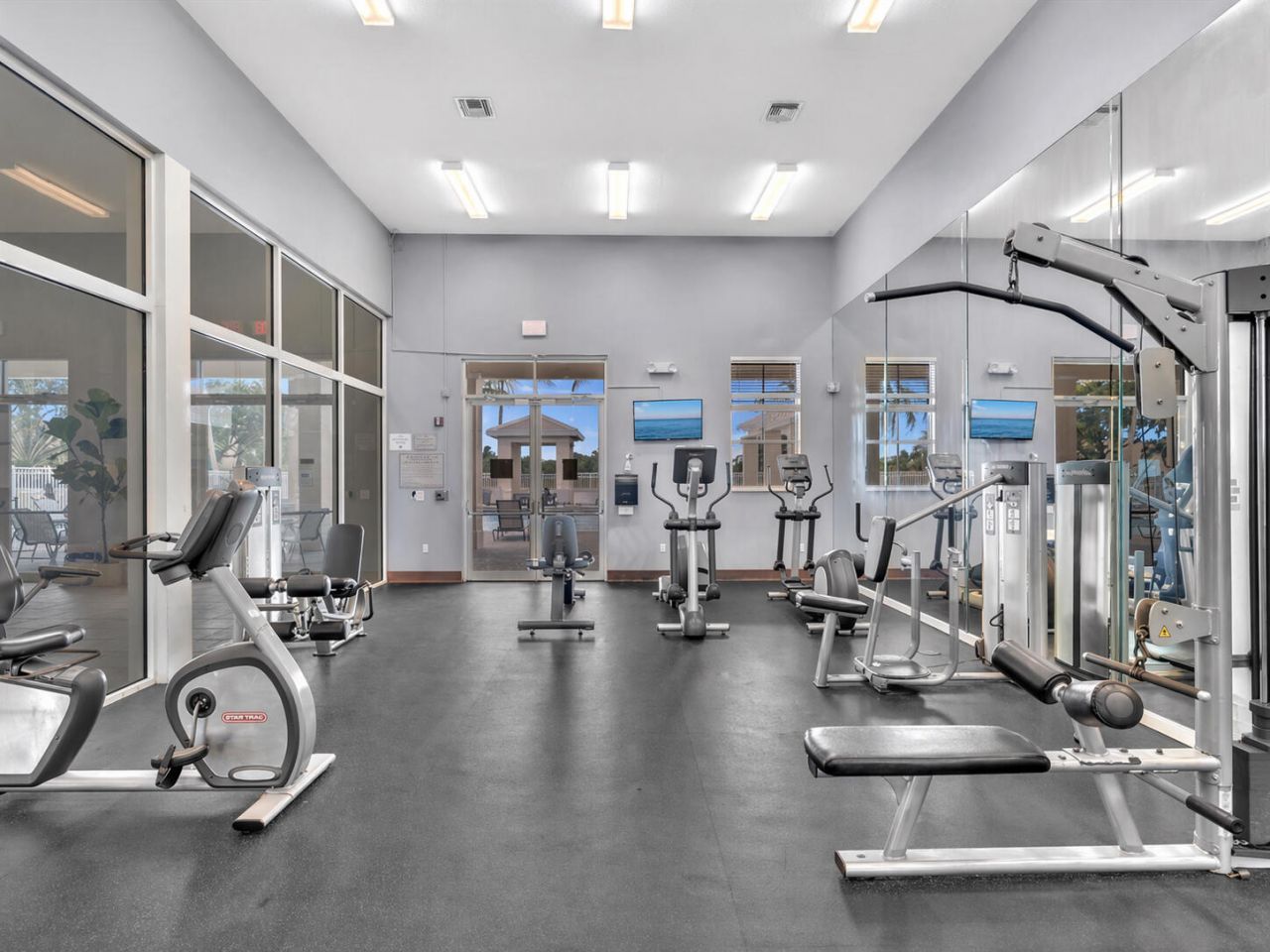 9070 Tremezzo Lane, Boynton Beach, FL 33472 Photo