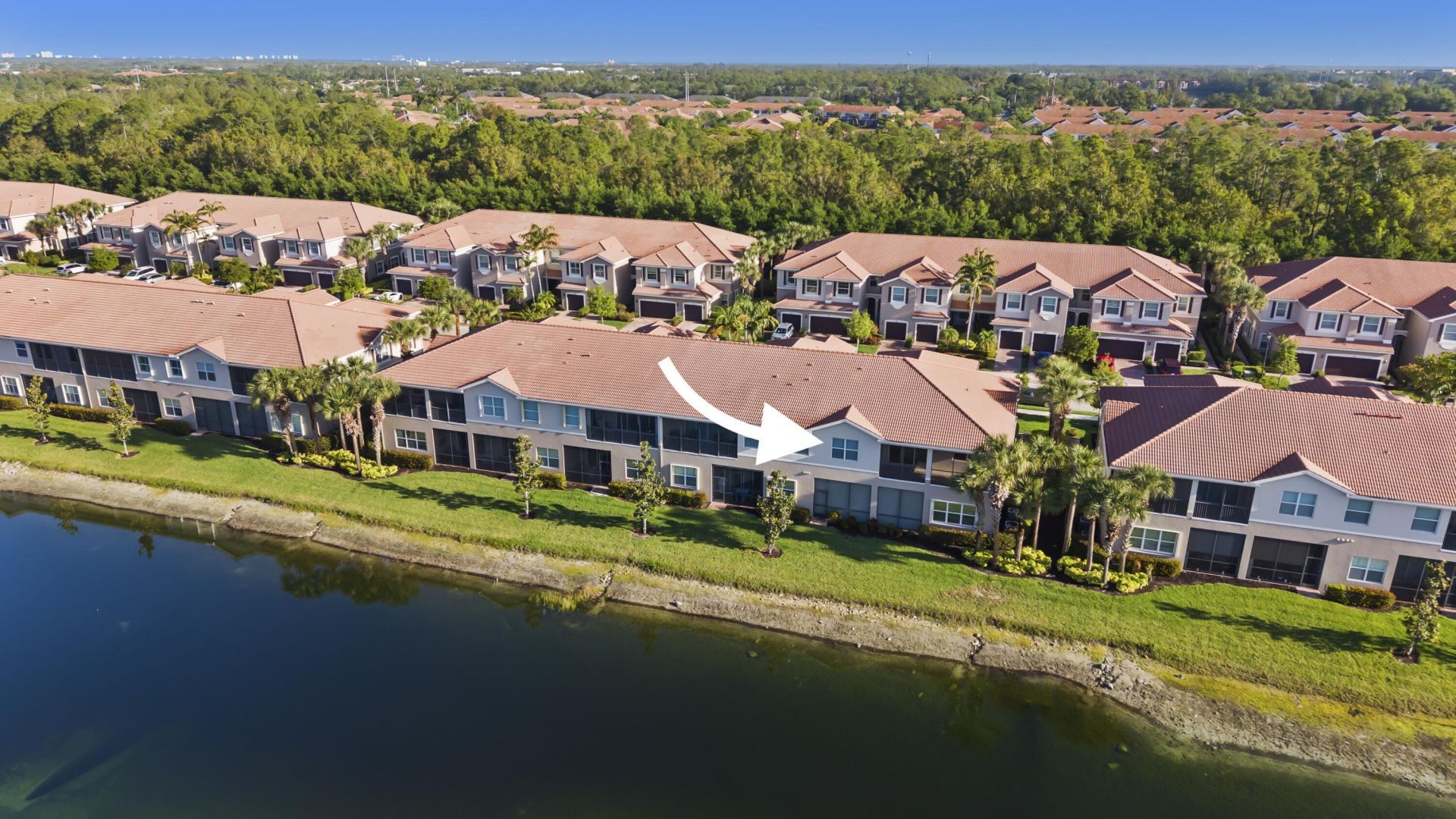 6513 Monterey Point, Unit 201, Naples, FL 34105 Photo