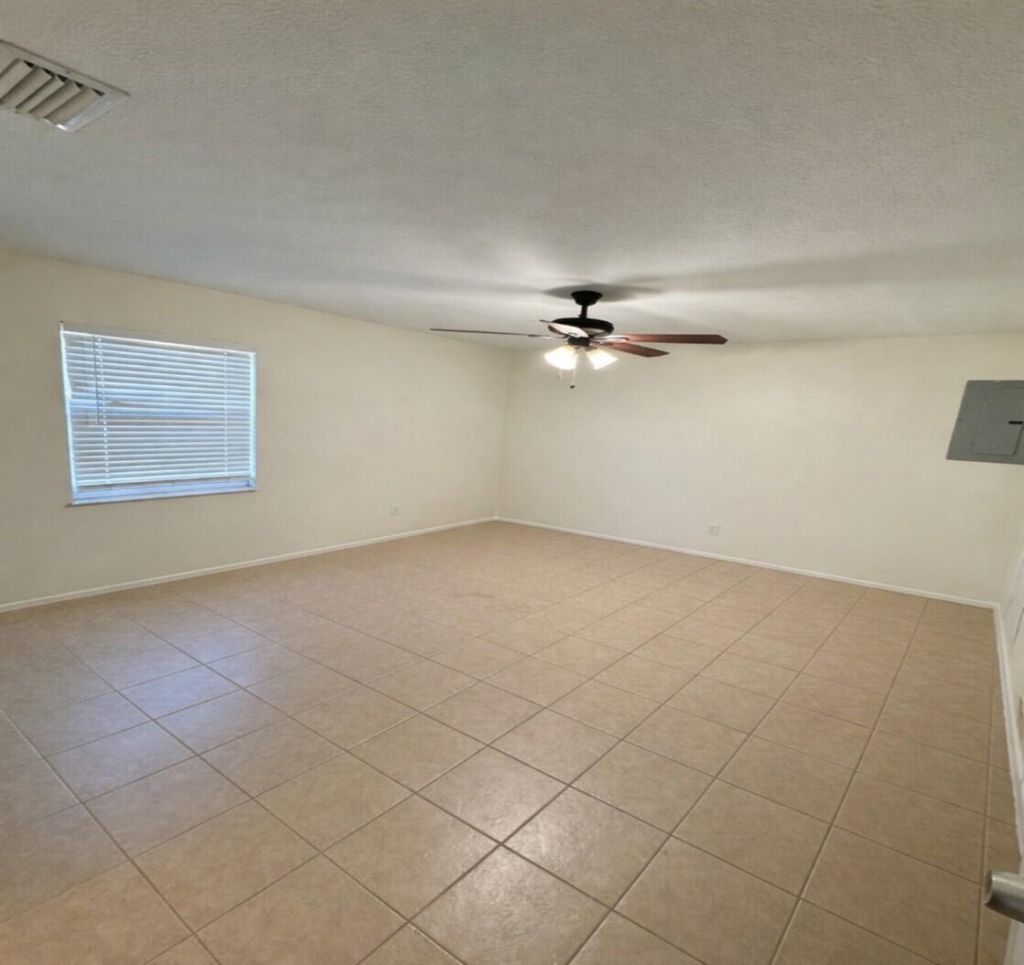 825 SW Canary Terrace, Port Saint Lucie, FL 34953 Photo