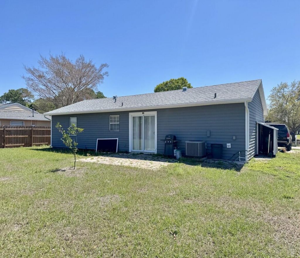 825 SW Canary Terrace, Port Saint Lucie, FL 34953 Photo