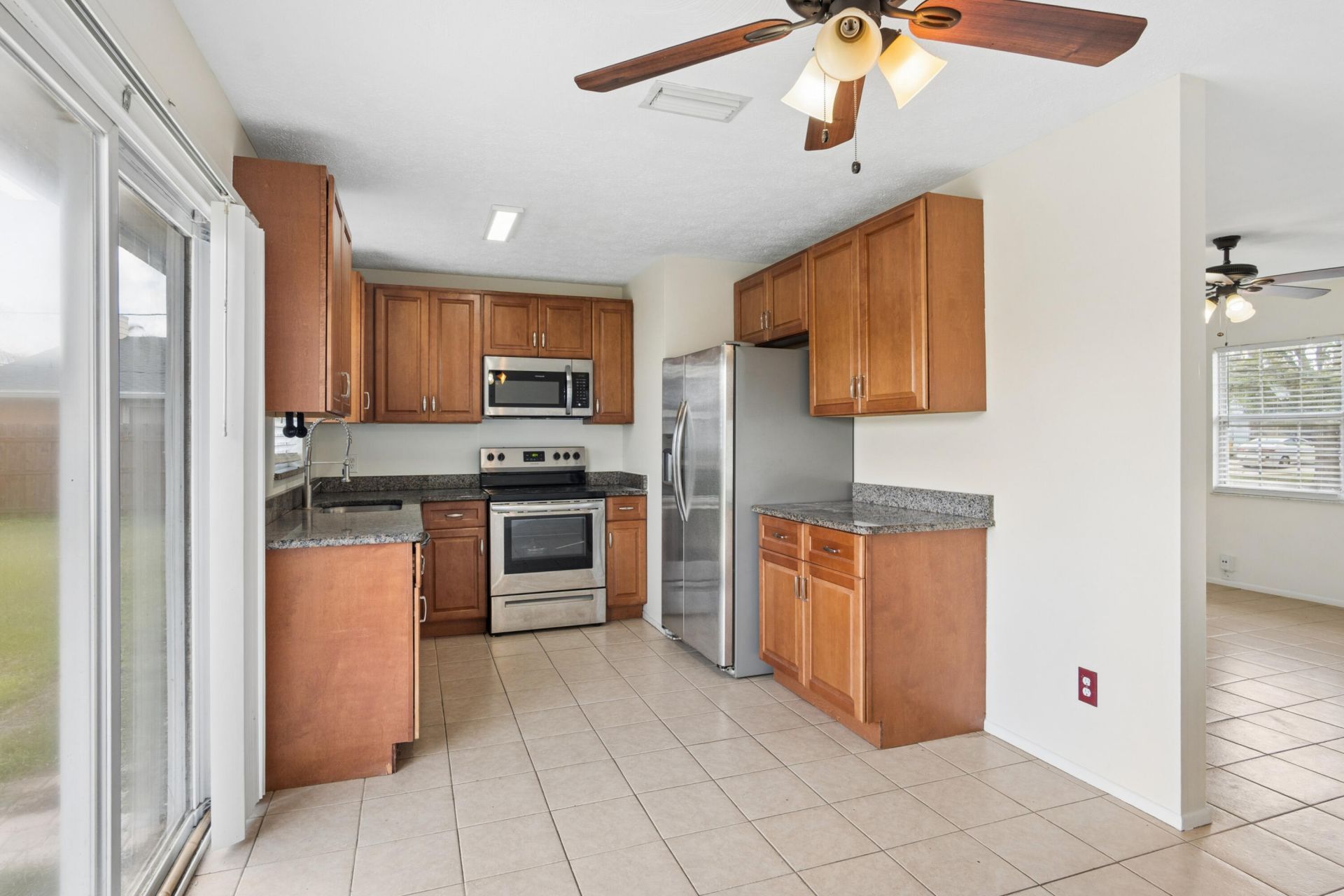 825 SW Canary Terrace, Port Saint Lucie, FL 34953 Photo